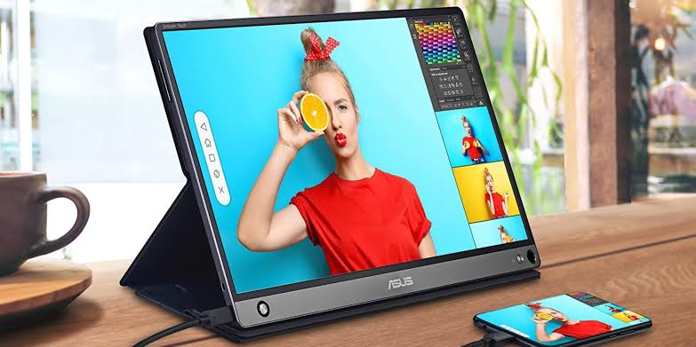 Ventra™ Portable 11.6 inch HD Monitor