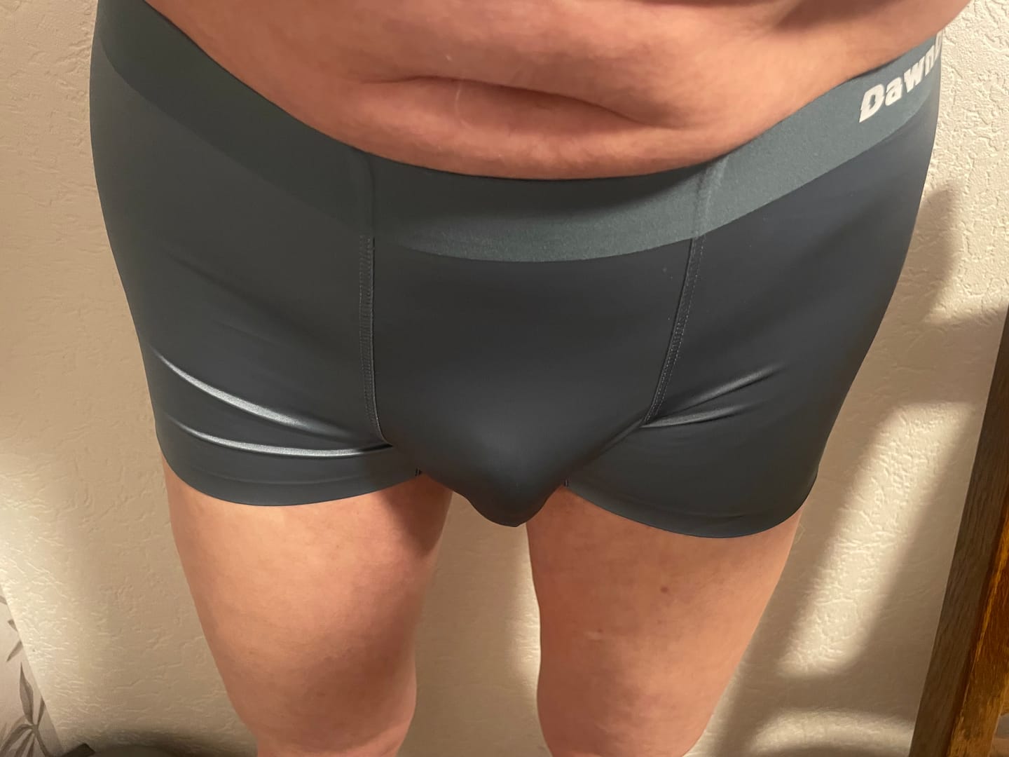 files/ekkmqajxq6_mid.jpg